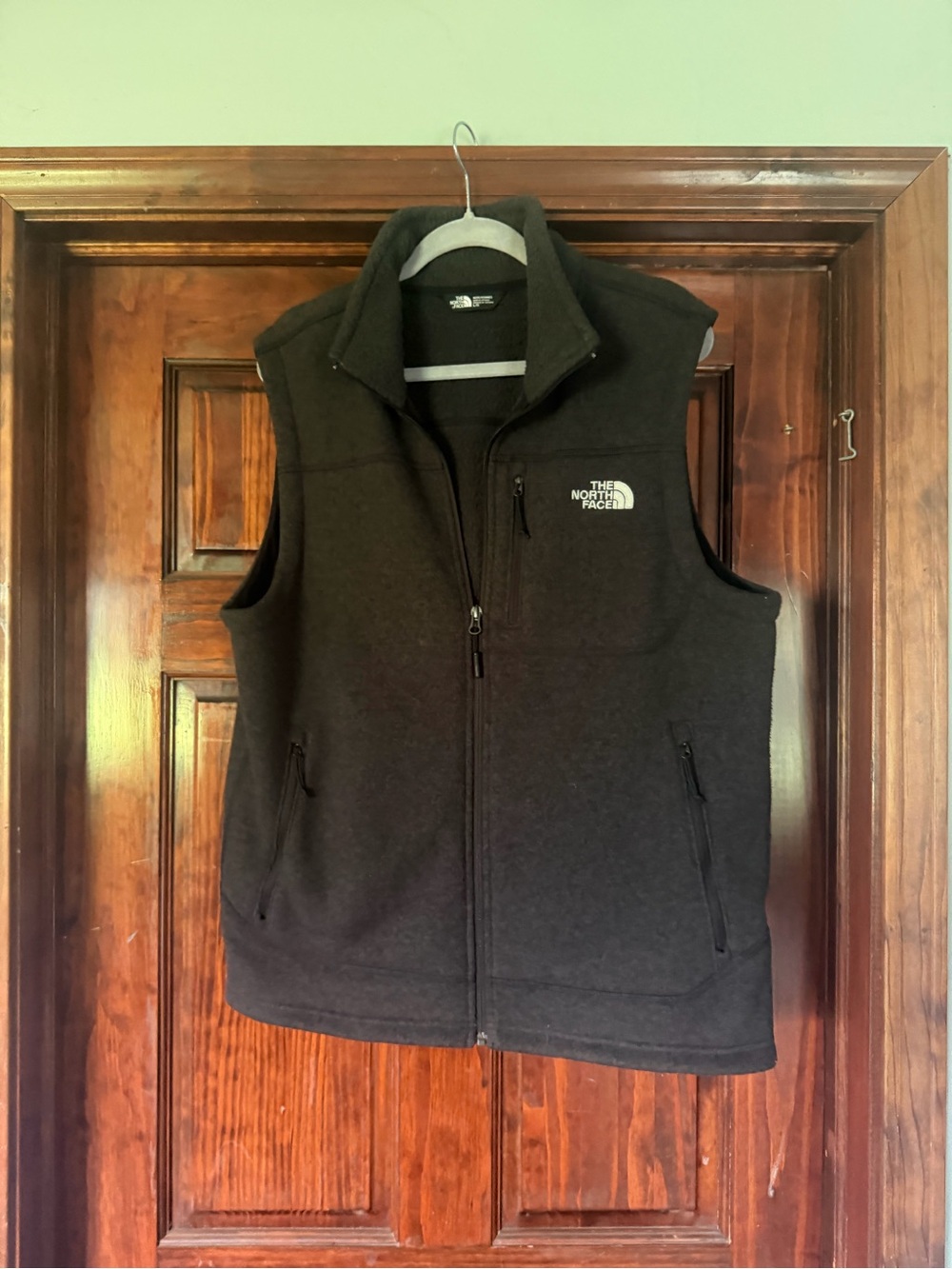 The North Face Black Men's Fleece Vest with Zip Pockets